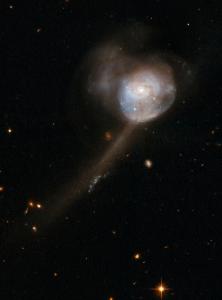 images-hd/Hubble_Interacting_Galaxy.jpg